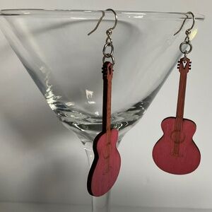 🧚 2/$15 Bohemian Carved Wood Guitar Dangle Drop Earrings Wooden Handmade Pink